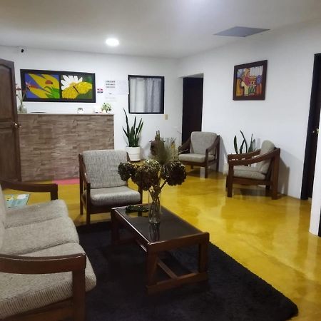 Hostal Villa Del Sol 萨兰托 外观 照片