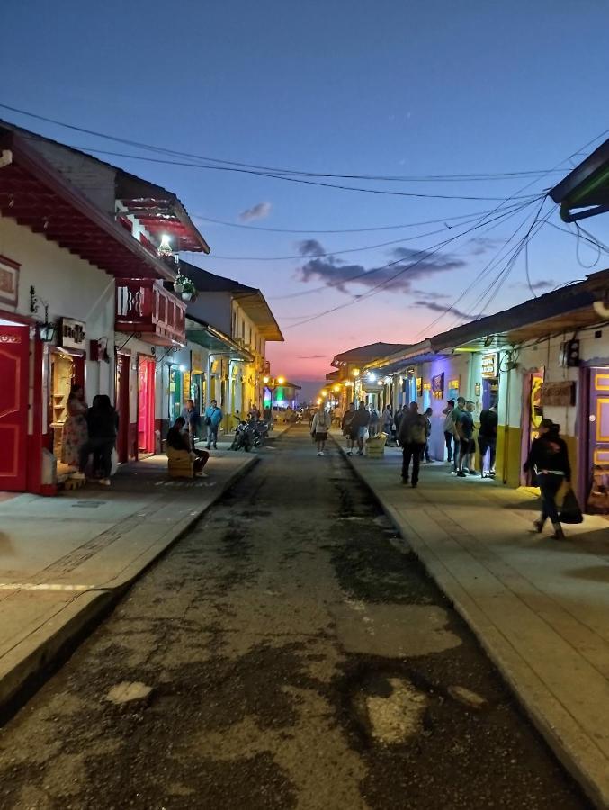 Hostal Villa Del Sol 萨兰托 外观 照片