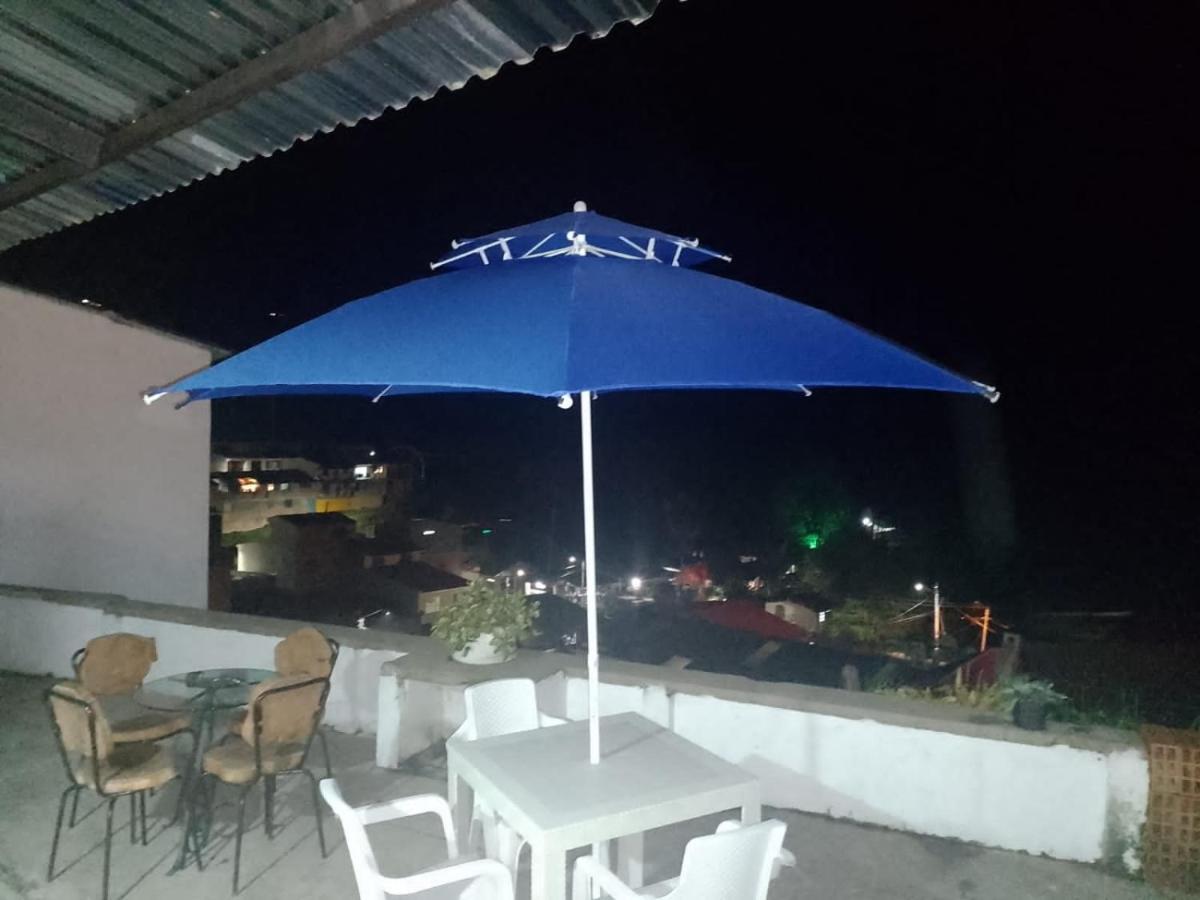 Hostal Villa Del Sol 萨兰托 外观 照片