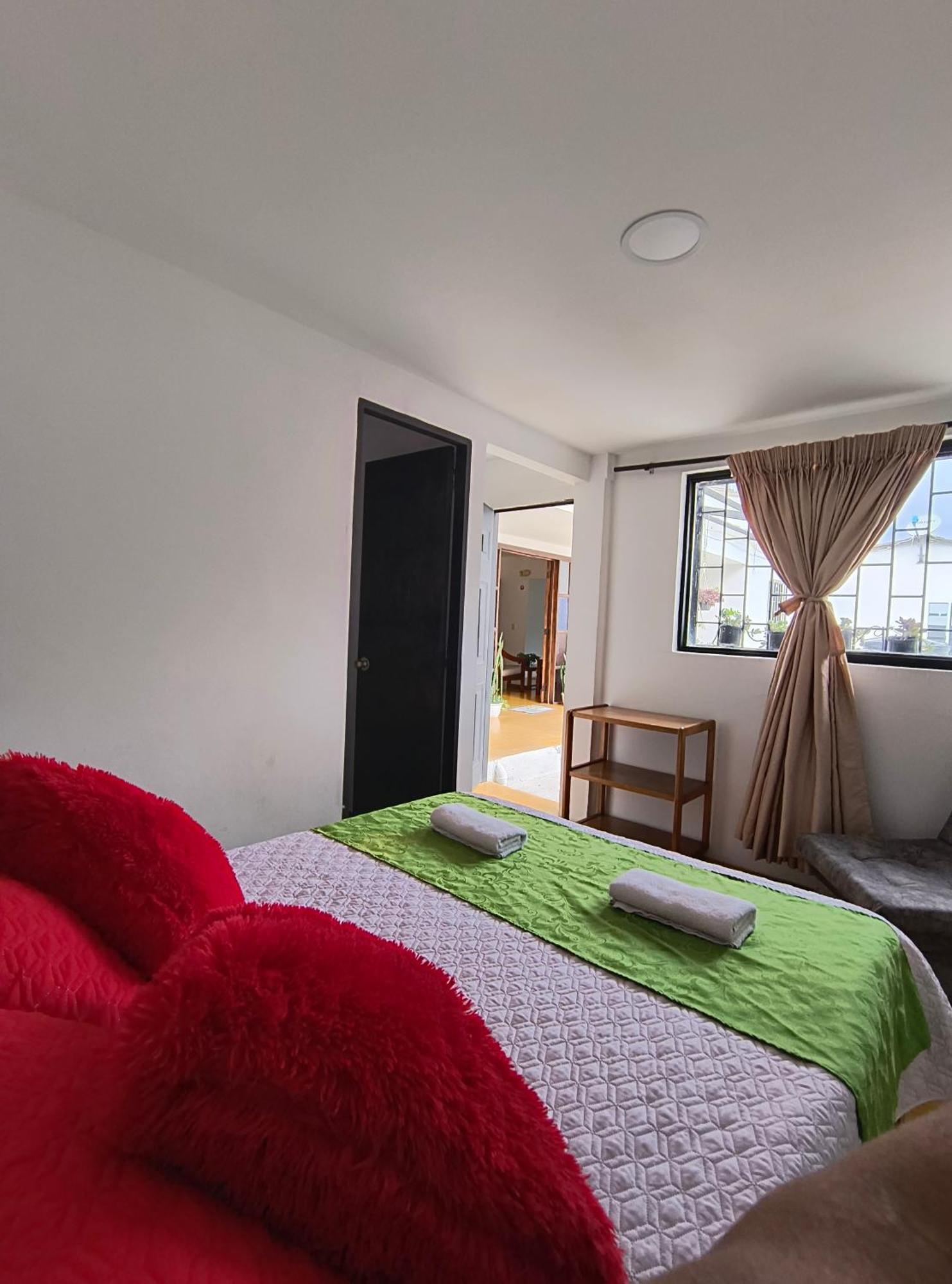 Hostal Villa Del Sol 萨兰托 外观 照片
